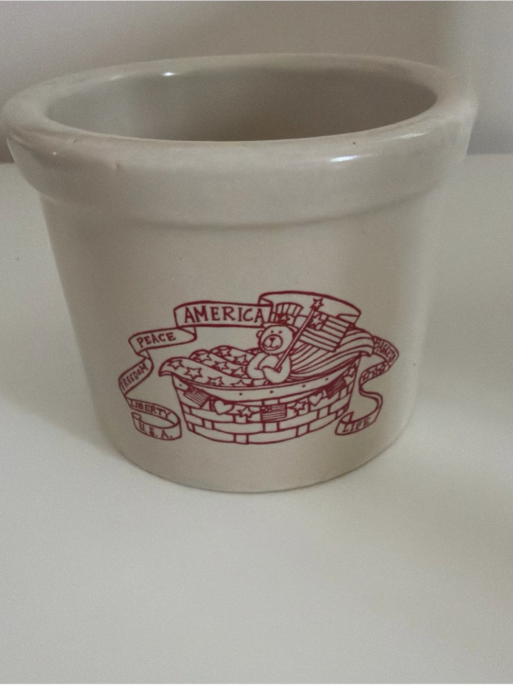 Vintage Roseville Ohio Stoneware Patriotic Teddy Bear Crock / Jar Made By RRPC